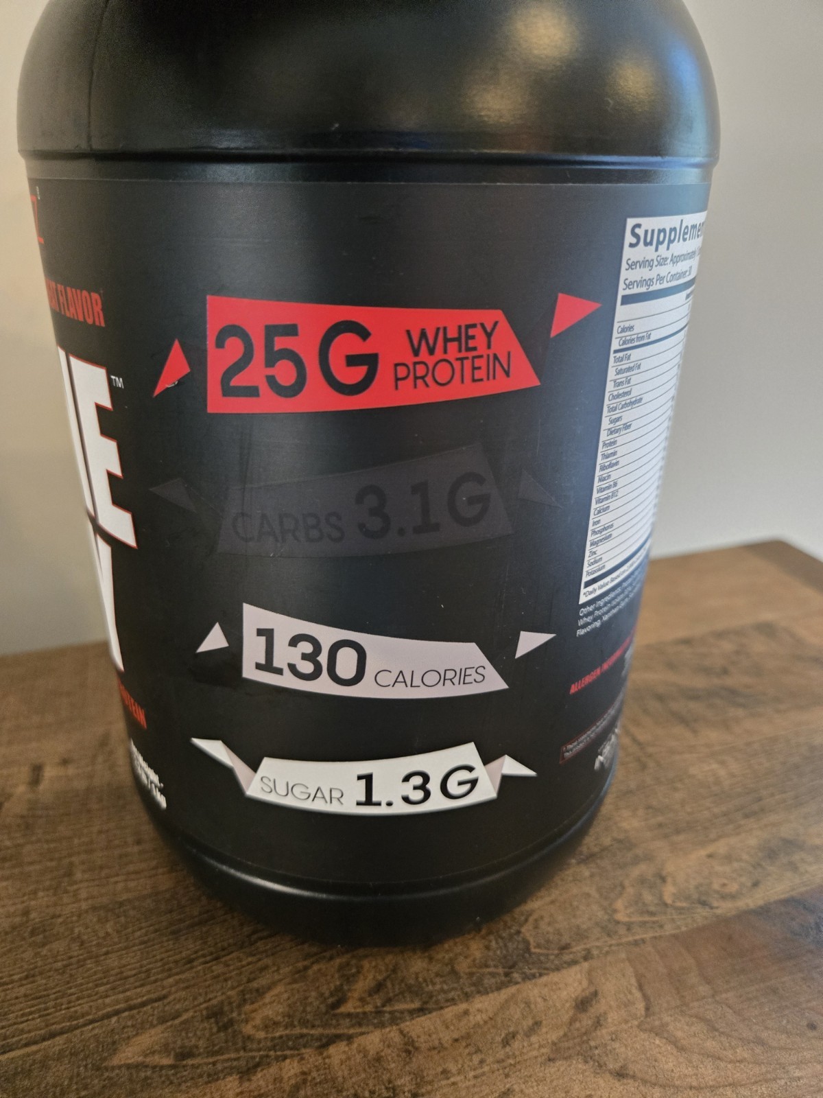 Insane Labz Insane Whey Protein 30 Servings – Birthday Cake 2.3lbs EXP. 05/2025