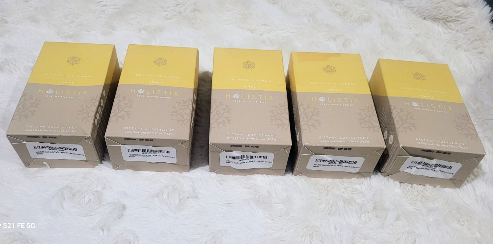 (5)Holistix Electrolyte Powder Lemon Zero Sugar Hydration Drink 3/26✍️