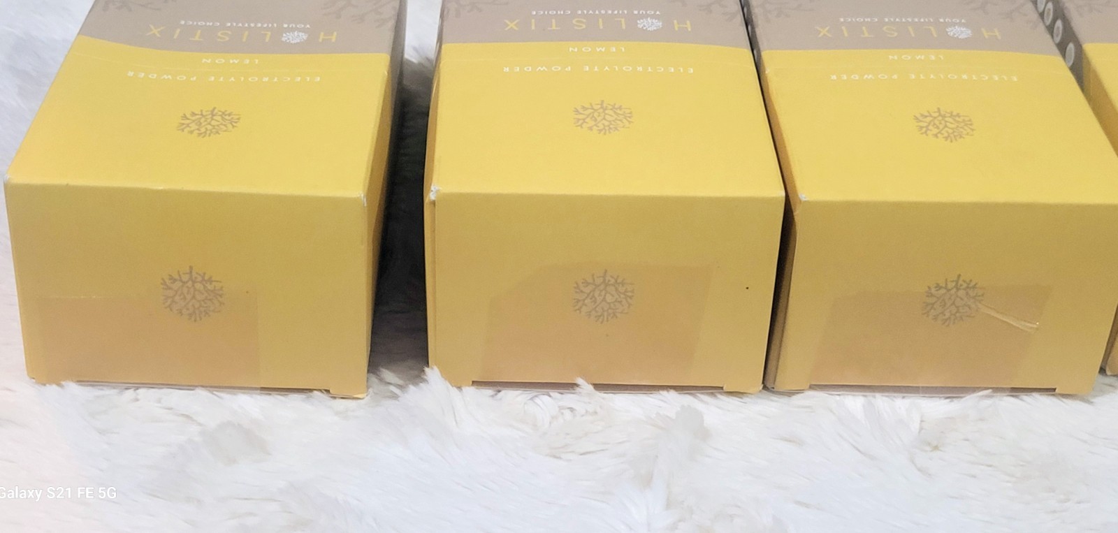 (5)Holistix Electrolyte Powder Lemon Zero Sugar Hydration Drink 3/26✍️