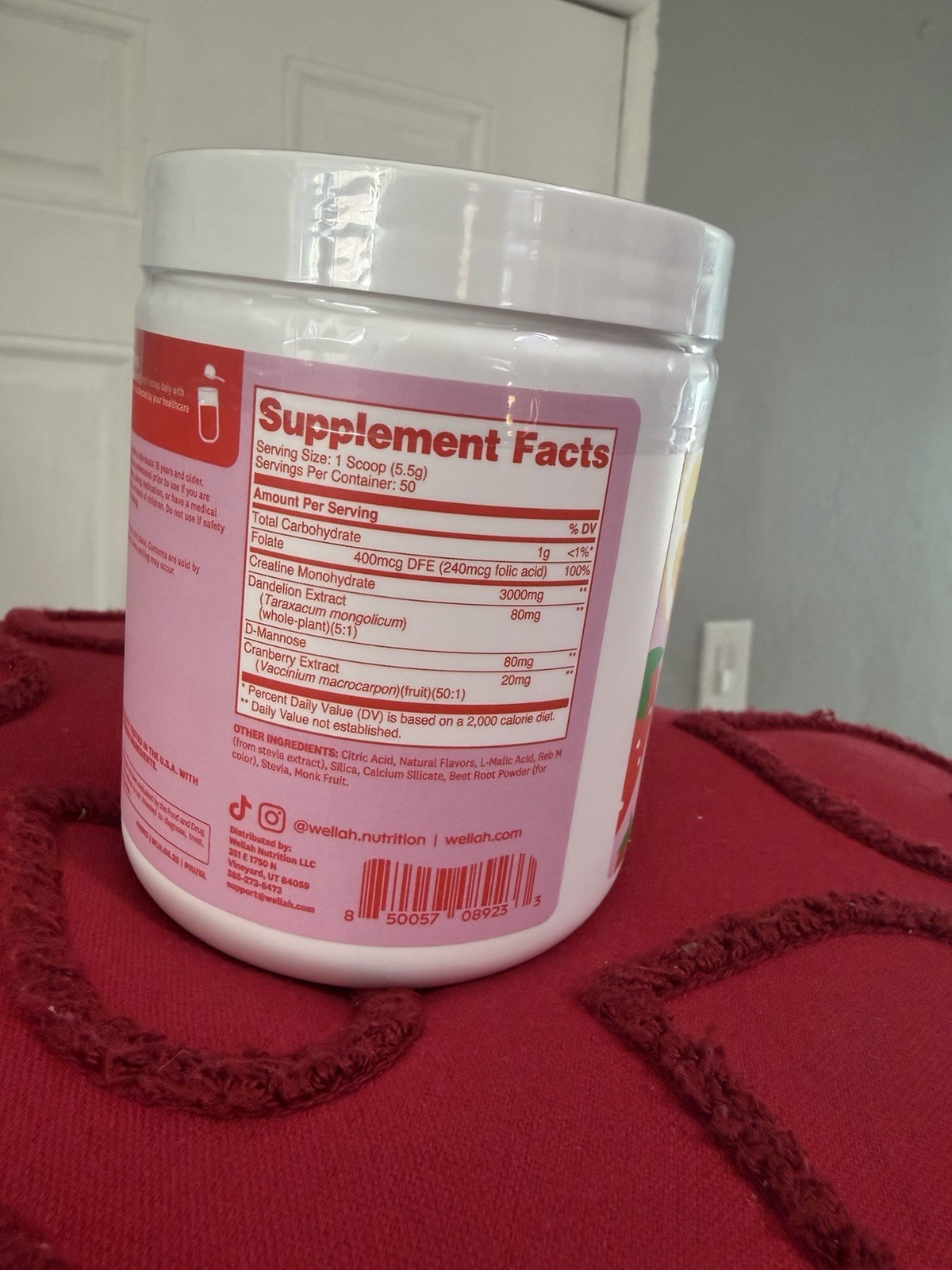 wellah Creatine Monohydrate Strawberry Lemonade Powder 9.7oz