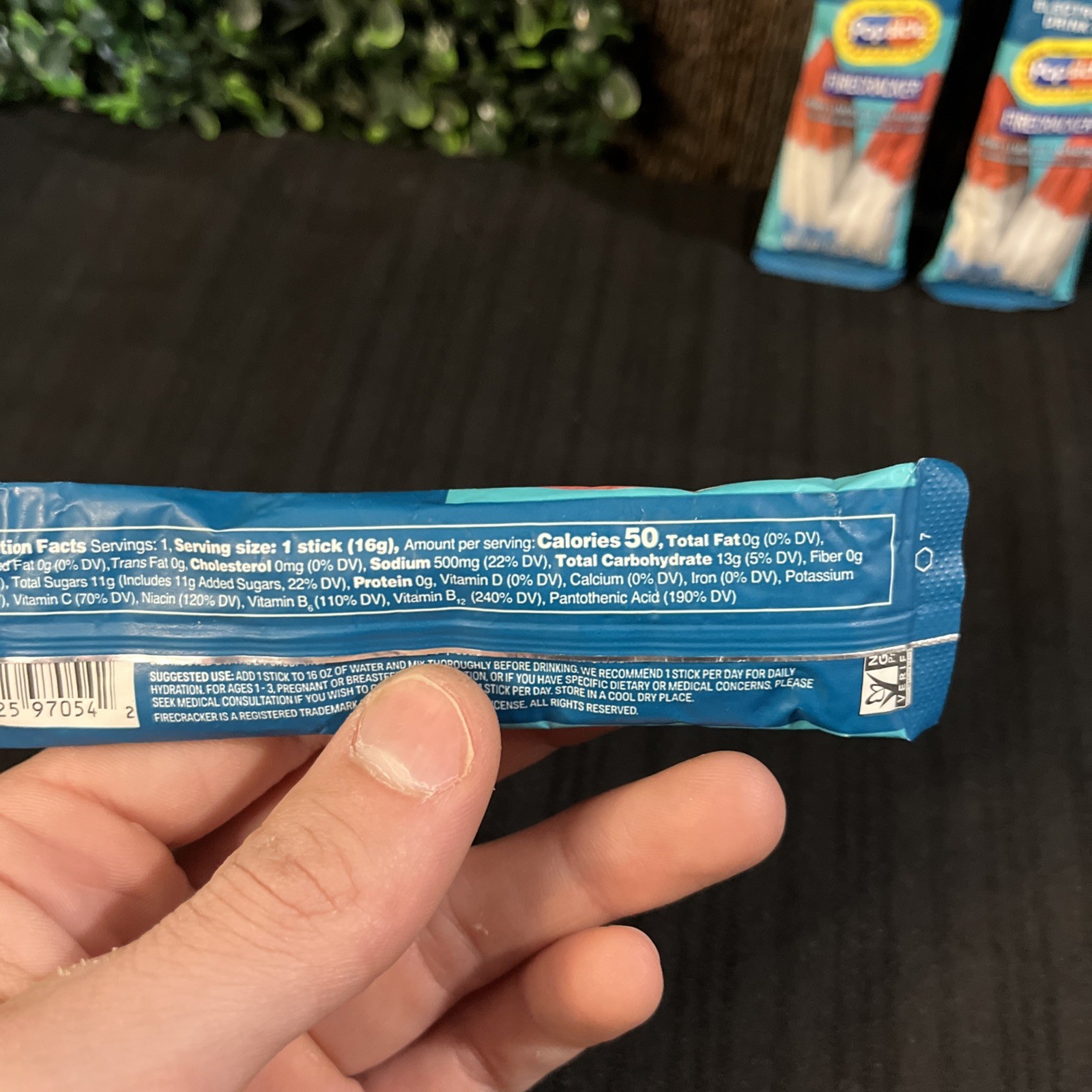 Liquid I.V. Hydration Multiplier Electrolyte Drink Mix Popsicle Firecracker 0.56