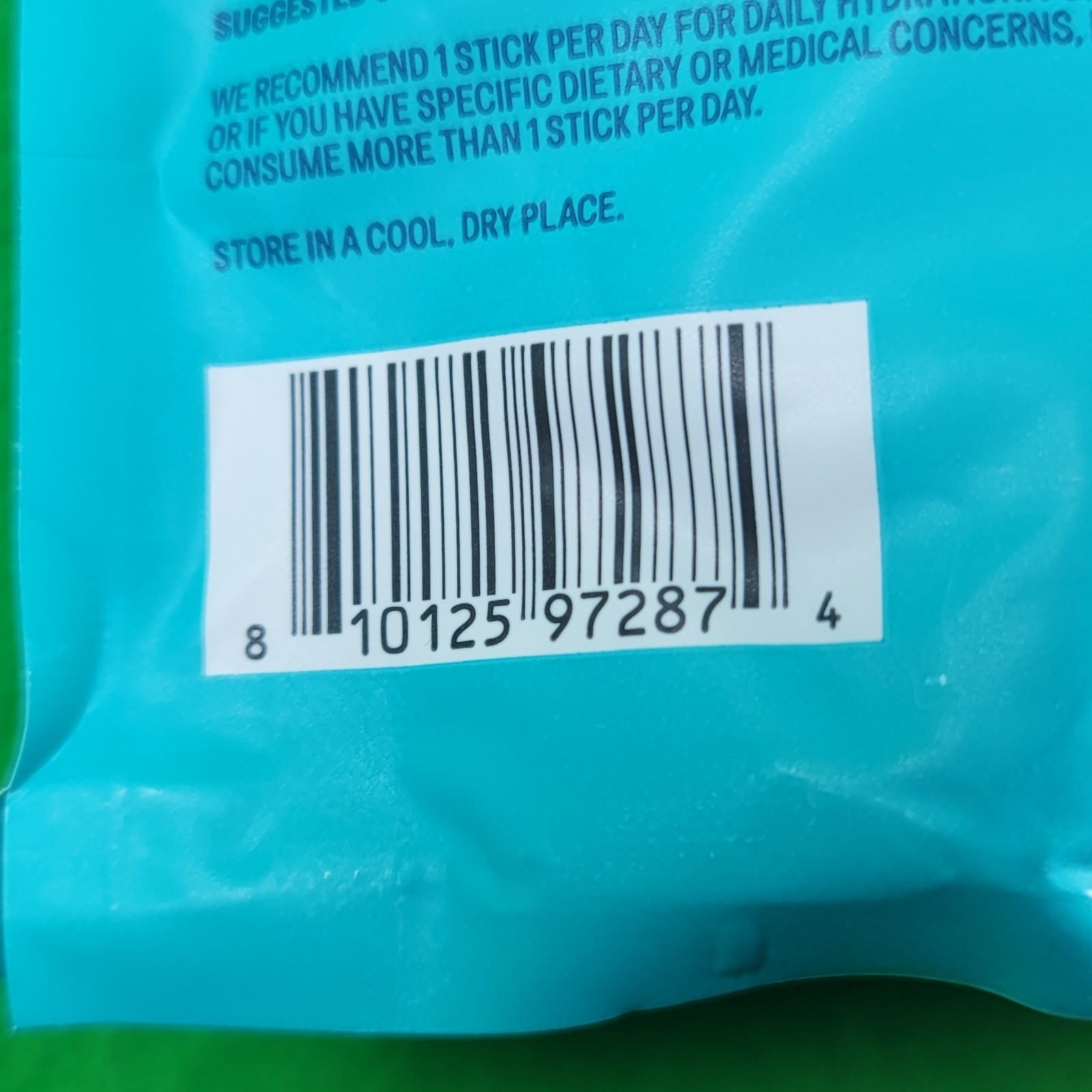 Liquid I.V. Hydration Multiplier 30 Sticks Strawberry Lemon Lime NEW