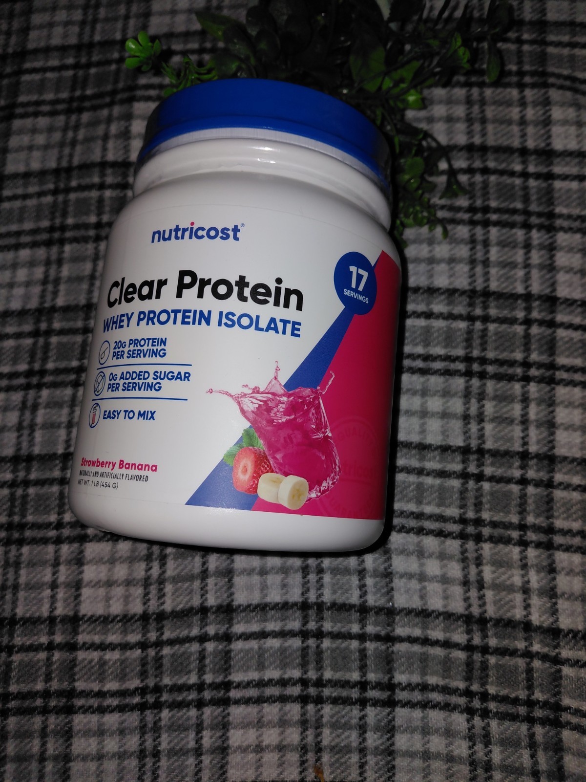 Nutricost Clear Whey Protein Isolate Powder, Strawberry Banana, 1 lb
