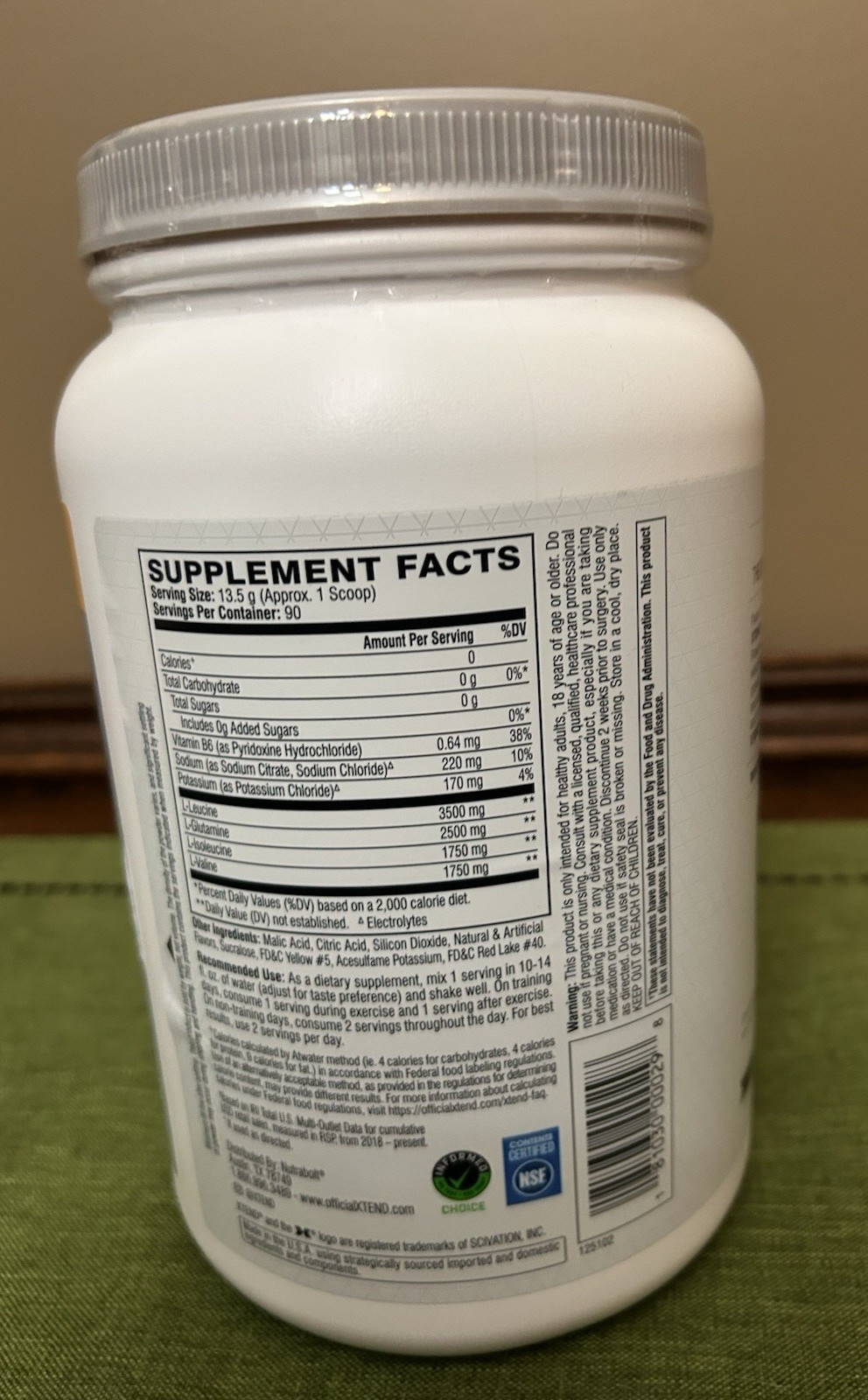 XTEND® ORIGINAL BCAA 7g Muscle Recovery + Electrolytes 90 Serv. Mango Madness