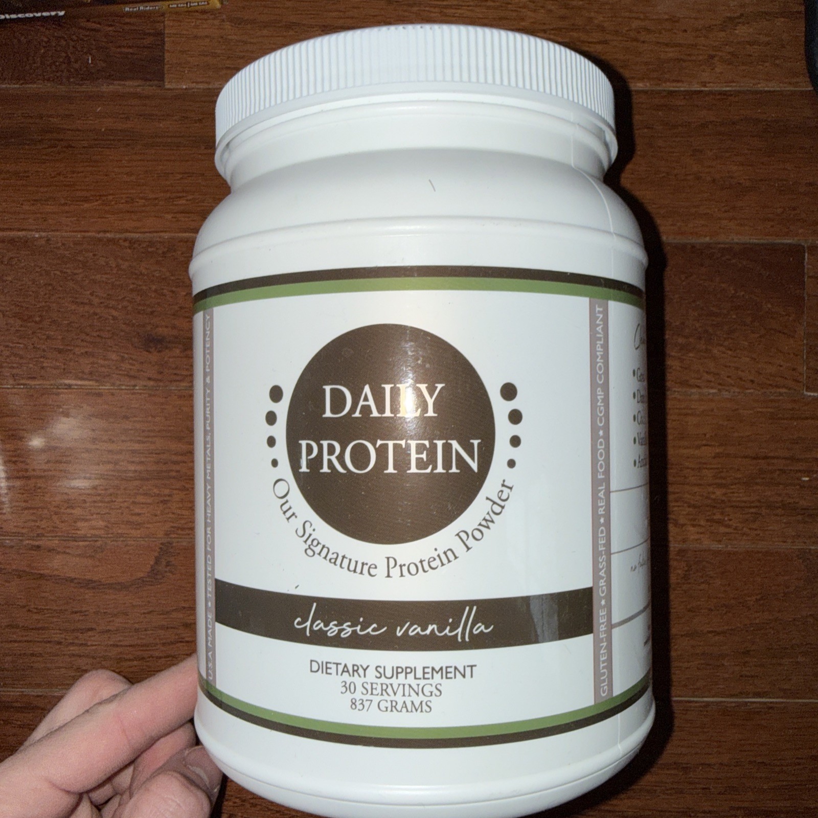 Core Formula Daily Classic Vanilla Protein Powder 30 Serving MANF 05/2025