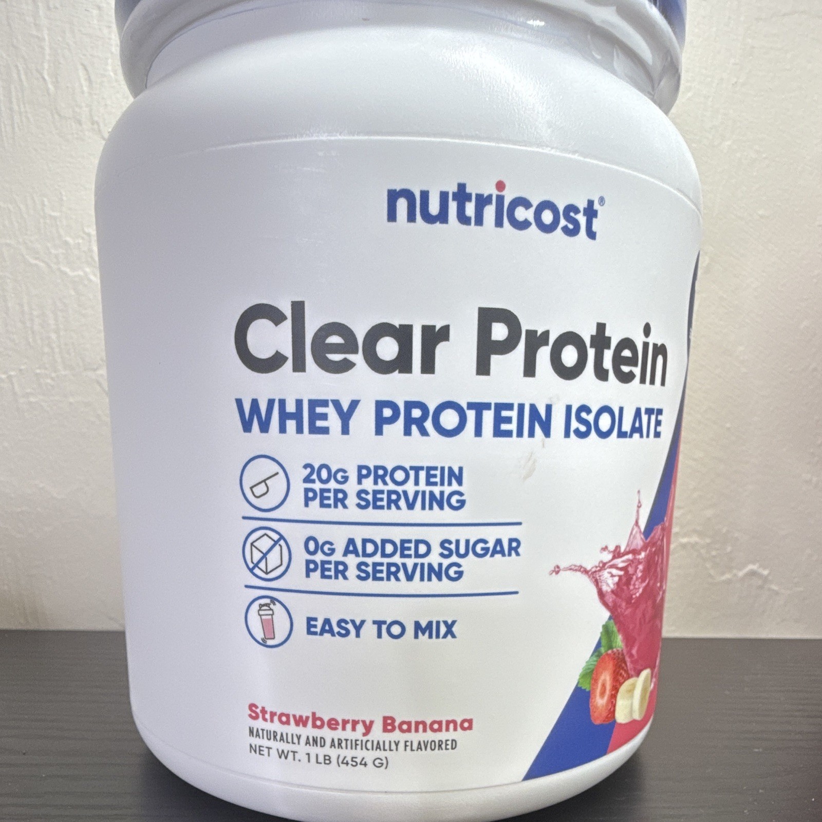 Nutricost Clear Whey Protein Isolate Powder Strawberry Banana 17 Serv 1 lb