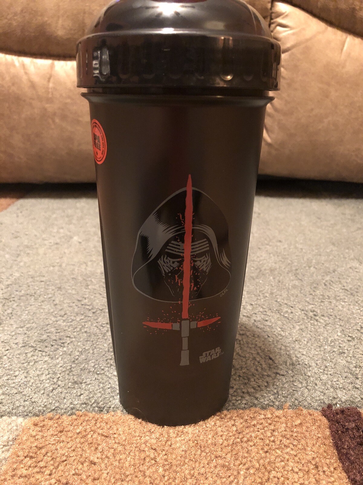 Perfect Shaker Star Wars Series Kylo Ren Shaker Cup / Bottle (LARGE 28oz)