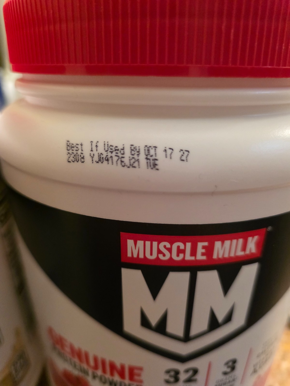 Muscle Milk Genuine Protein Powder Strawberries N Creme 32g Protein exp 10/2027