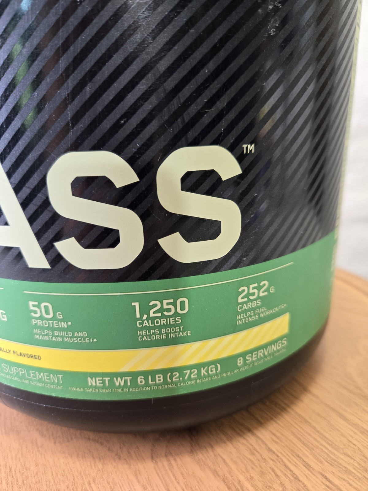 Optimum Nutrition Serious Mass Weight Gainer Protein Powder Banana. 6lb. 10/27