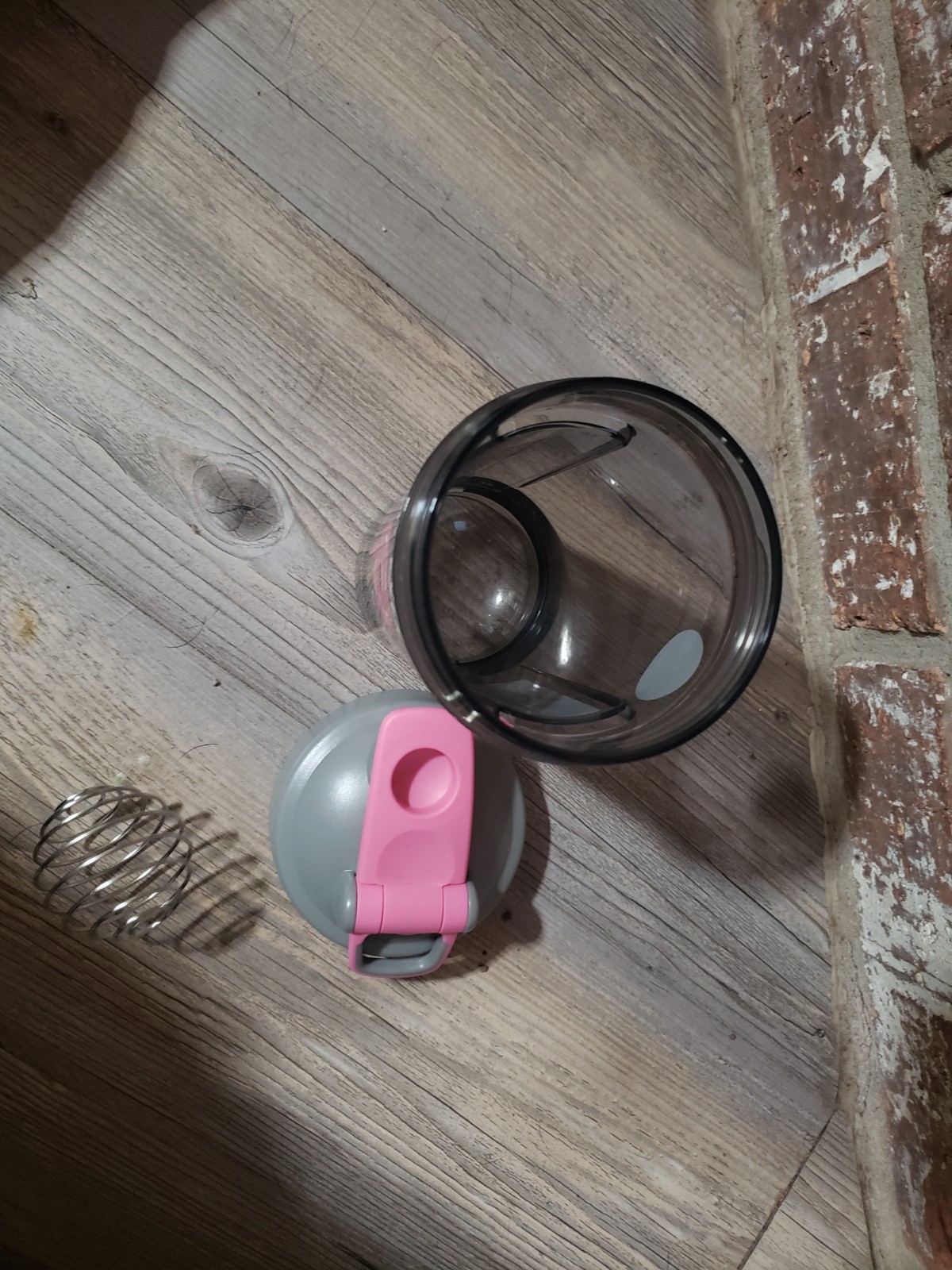 Blender Bottle Special Edition Shaker Bottle w/ Loop Top, Donut Ever Give Up