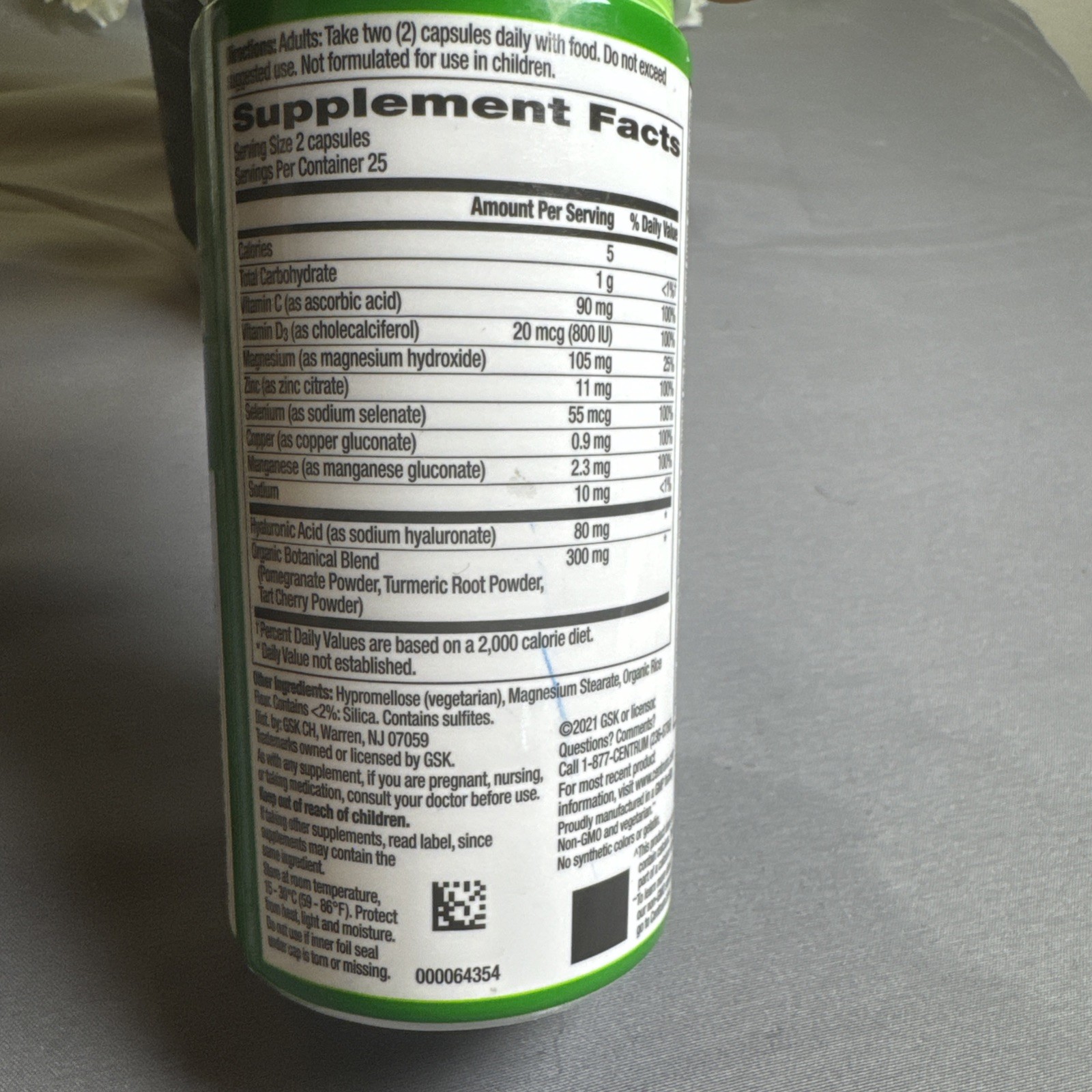 Lot of 2 Supplements C4 Ultimate Strength Orange + Centrum Movement & Strength