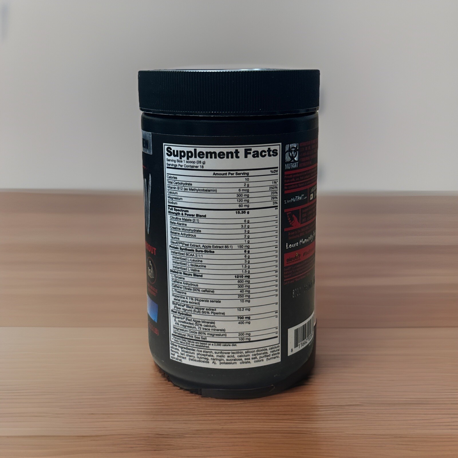 Mutant Madness All-in Full-Dose Pre Workout 504g | Blue Shark Berry 18 Serv.