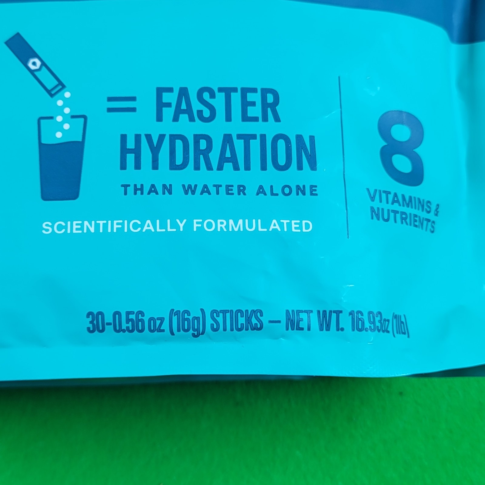 Liquid I.V. Hydration Multiplier 30 Sticks Strawberry Lemon Lime NEW