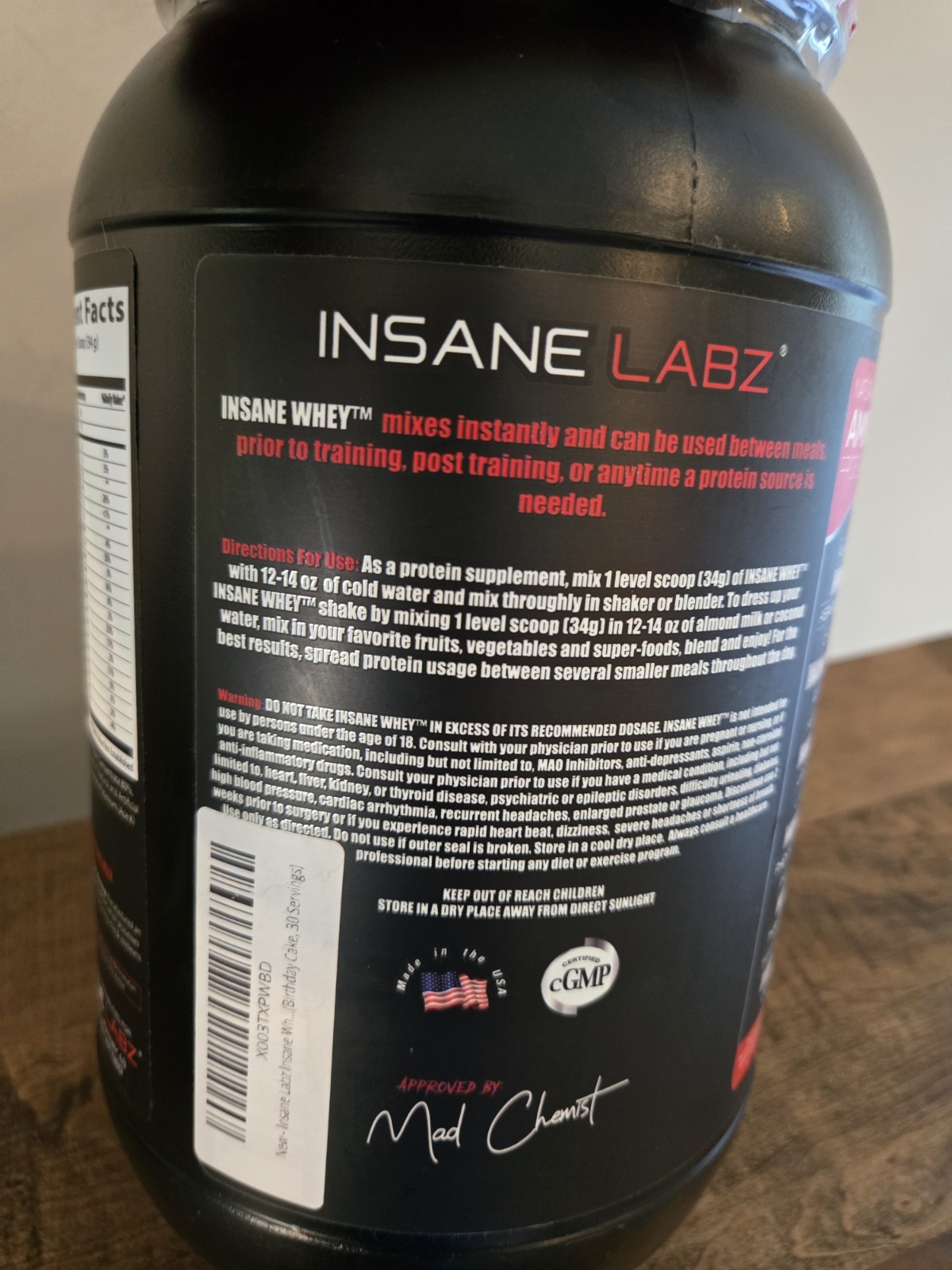 Insane Labz Insane Whey Protein 30 Servings – Birthday Cake 2.3lbs EXP. 05/2025