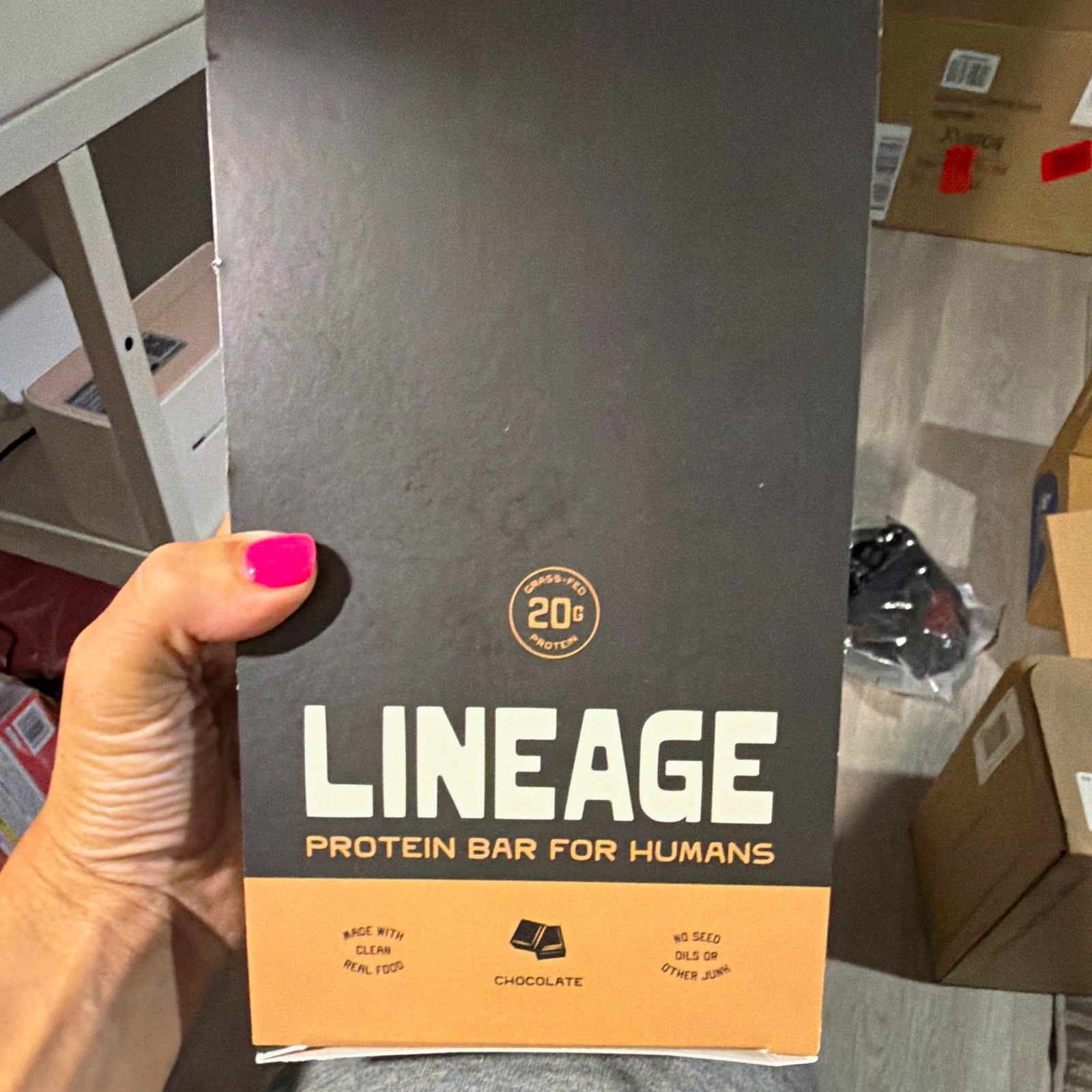 Lineage Protein Bar 20g Grass-Fed Gluten-Free Chocolate 12×1.76oz Exp 04/07/27