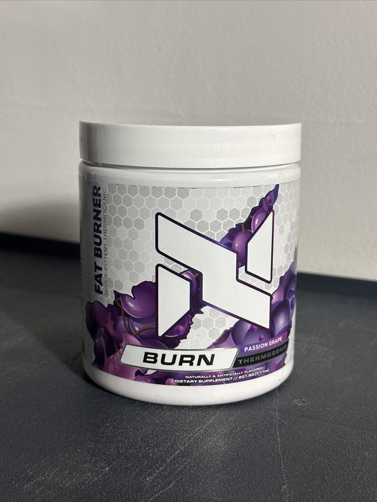 NUTRA INNOVATIONS Essentials Amino Hydration Passion Grape Read Clearance!