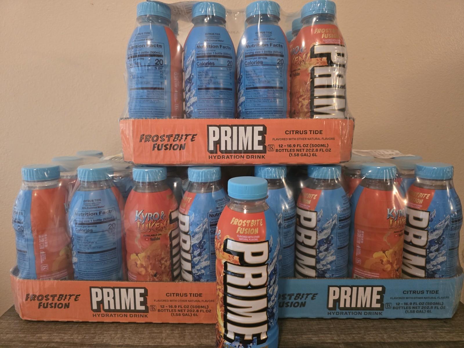 LIMITED EDITION FROSTBITE FUSION KYRO & LUKEN CHARACTER PRIME HYDRATION BOTTLE