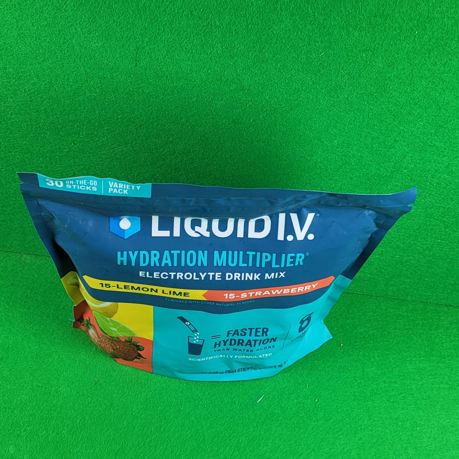 Liquid I.V. Hydration Multiplier 30 Sticks Strawberry Lemon Lime NEW