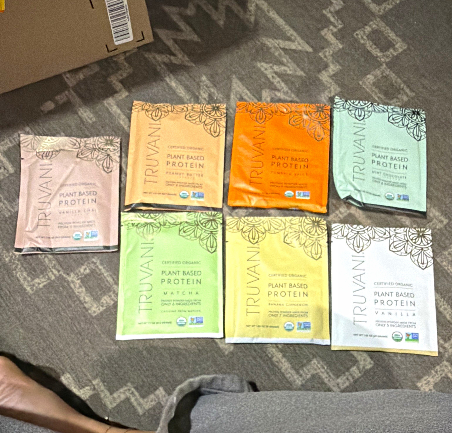 Truvani Organic Non-GMO Plant-Based Protein Powder Variety Sample Pack