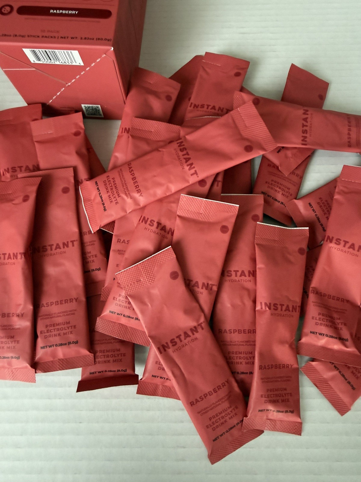 Instant Hydration Premium Electrolyte Drink Mix – Raspberry – 50 Packets