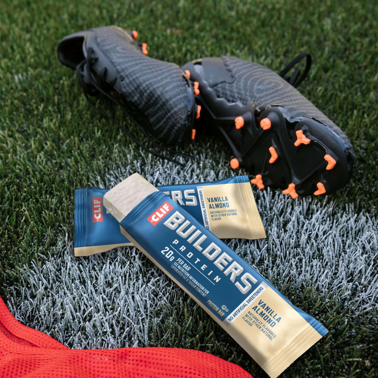 CLIF BUILDERS Protein Bars – Vanilla Almond 12PK Builders,