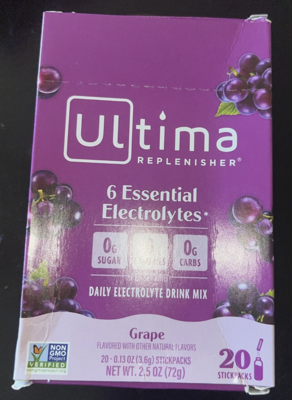 8/26 Ultima Replenisher Hydrating Electrolyte Powder, Grape, 20 Count Box.