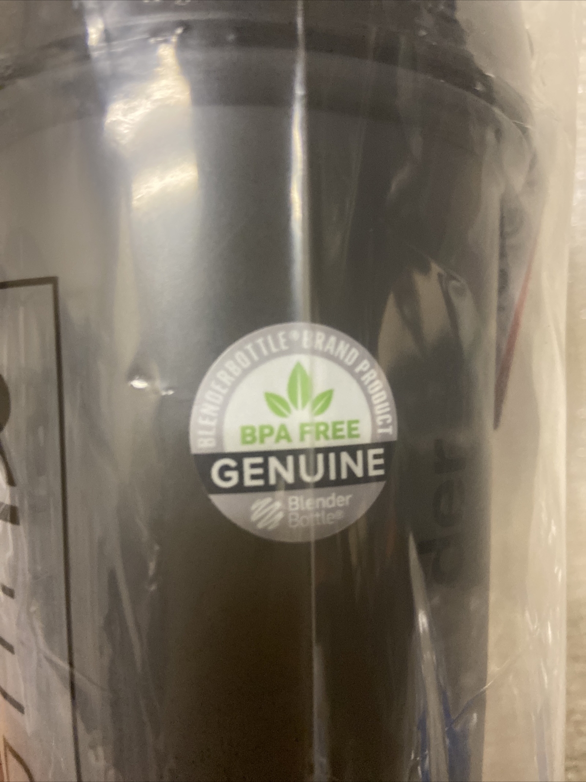 NIB (15)Blender Bottle Classic 28 Ounces Leak Proof & BPA Free – Black