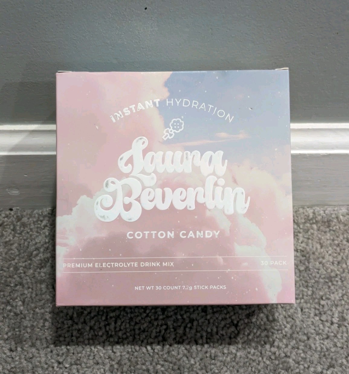 Instant Hydration Electrolyte Laura Beverlin 30 Packets Cotton Candy NEW 07/2027