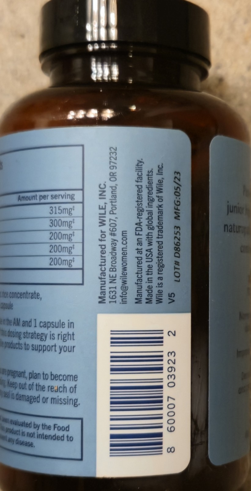 WILE 40 + PERIOD SUPPORT Flow, Cramps & Mood 60 Caps (30 Servings) BEST BY 08/26