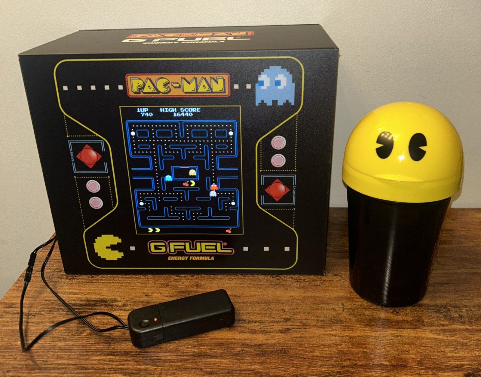 G FUEL Pac-Man Limited Edition Light Up Collector’s Box & Shaker Bottle Set