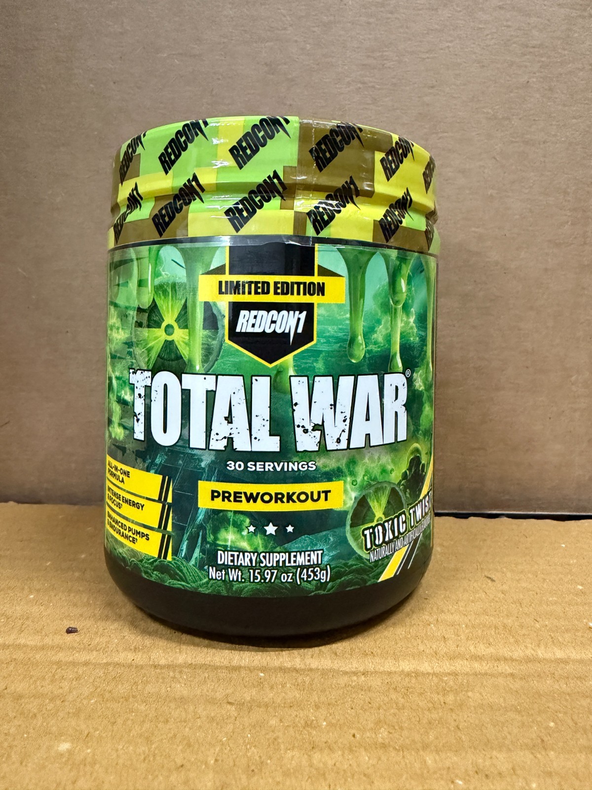 REDCON1 TOTAL WAR Pre Workout 30 Serving Toxic Twist Free Ship 2027 EXP SALE