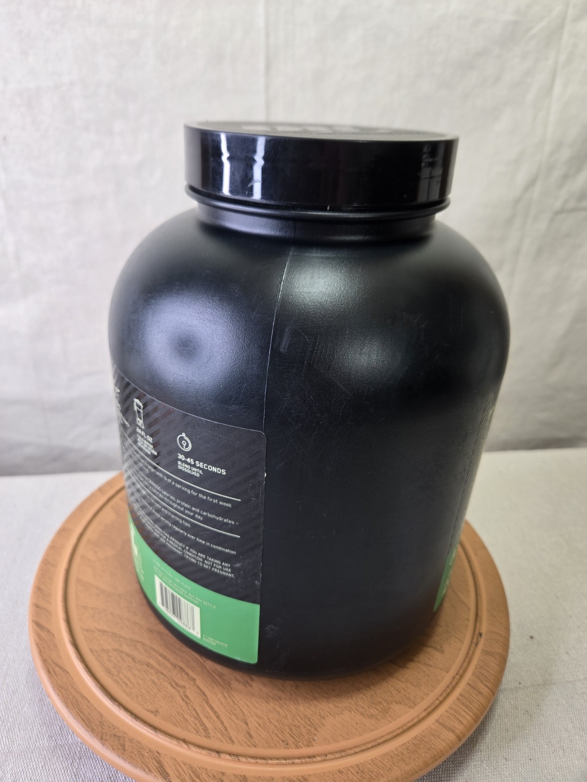 Optimum Nutrition Serious Mass Weight Gainer Protein Powder Banana. 6lb. 10/27