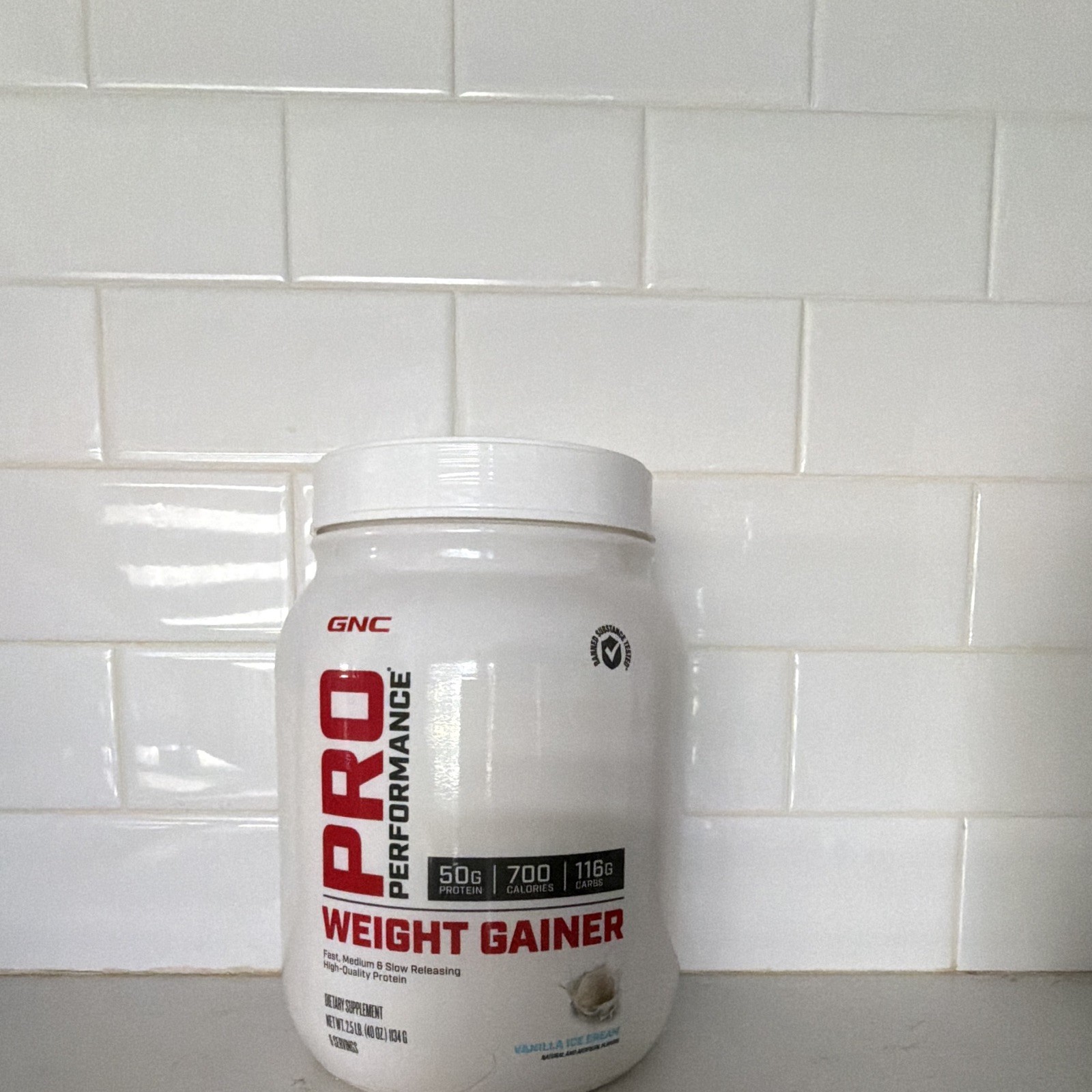 GNC Pro Performance Weight Gainer Powder High Protein Vanilla Ice Cream 5.15 lb
